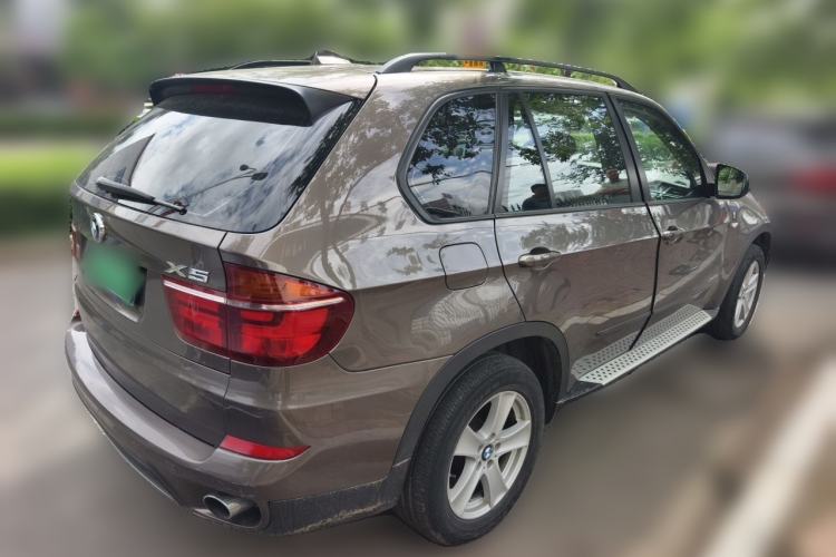 Used BMW X5 2013 xDrive35i Leading Model Rear Right 45 Deg