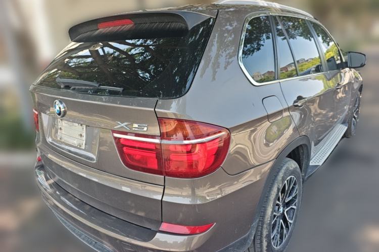 Used BMW X5  Rear Right 45 Deg