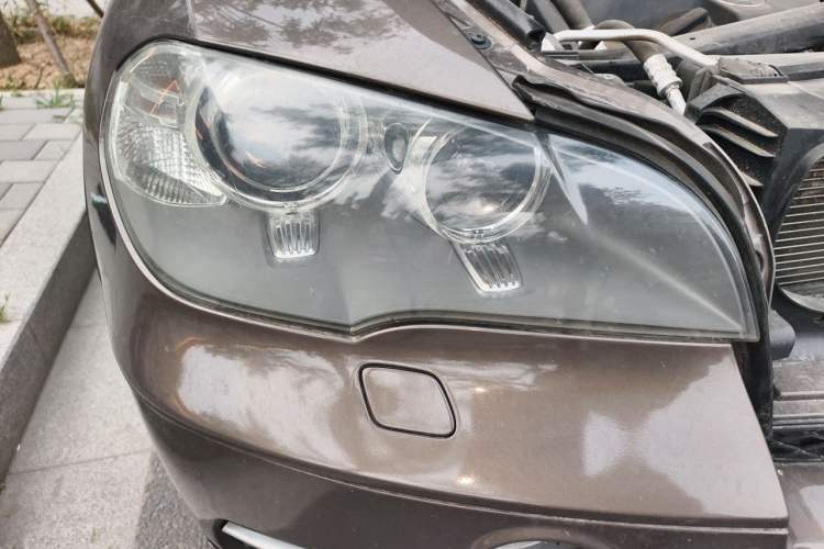 Used BMW X5 2013 xDrive35i Luxury Model Right Front Headlight