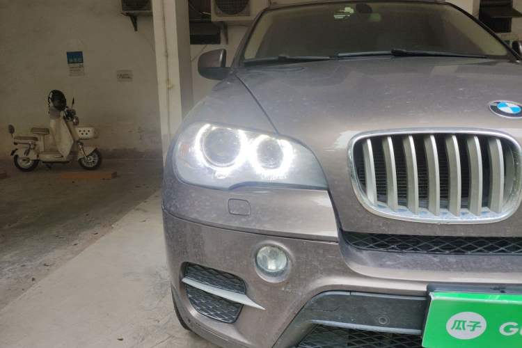 Used BMW X5 2013 xDrive35i Leading Model Right Front Headlight