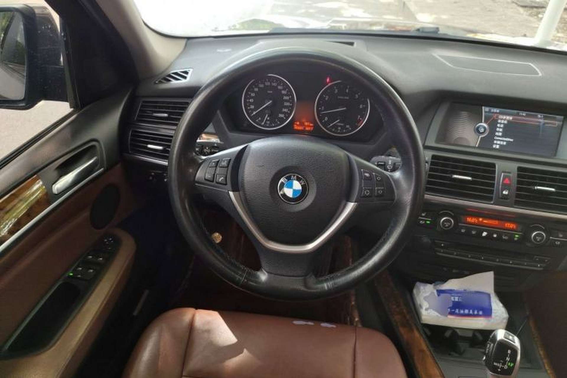Used BMW X5 2013 xDrive35i Luxury Model Steering Wheel