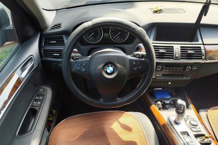 Used BMW X5  Steering Wheel