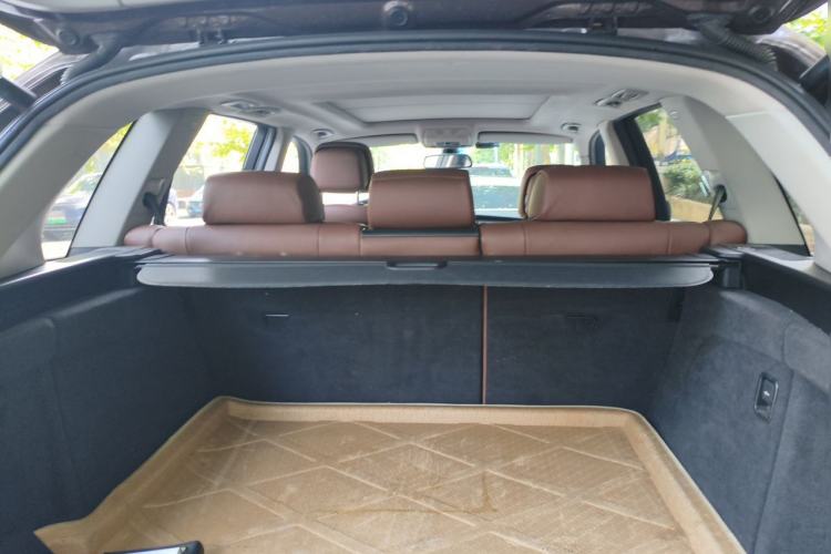 Used BMW X5 2013 xDrive35i Leading Model Trunk