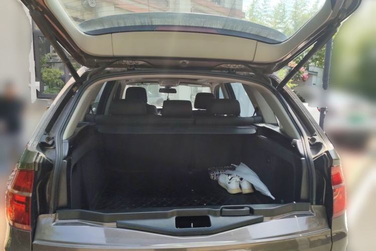 Used BMW X5  Trunk