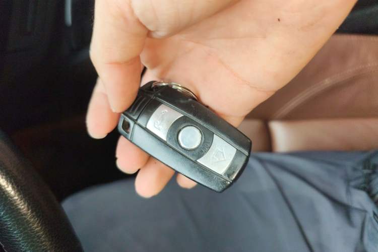 Used BMW X5 2013 xDrive35i Luxury Edition Vehicle Key
