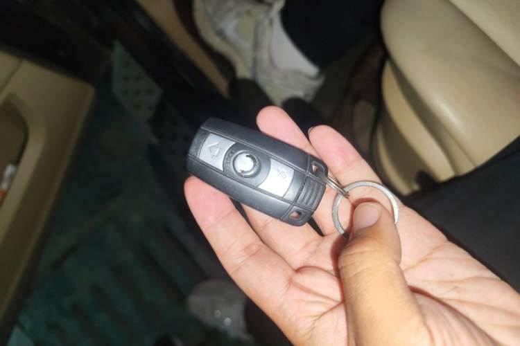 Used BMW X5 2013 xDrive35i Leading Model Vehicle Key