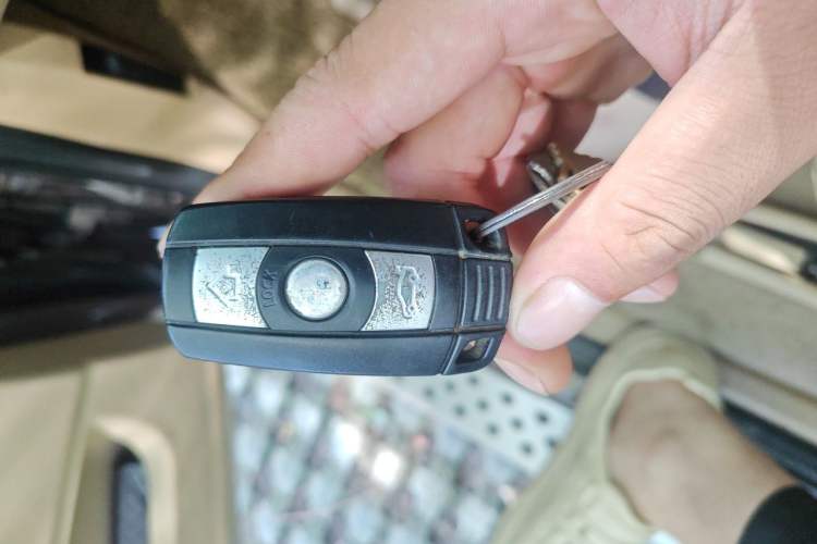 Used BMW X5 2013 xDrive35i Leading Model Vehicle Key