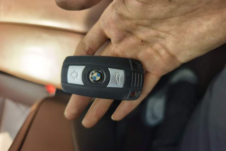 Used BMW X5 2013 xDrive35i Leading Model Vehicle Key