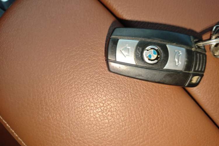 Used BMW X5 2013 xDrive35i Luxury Model Vehicle Key