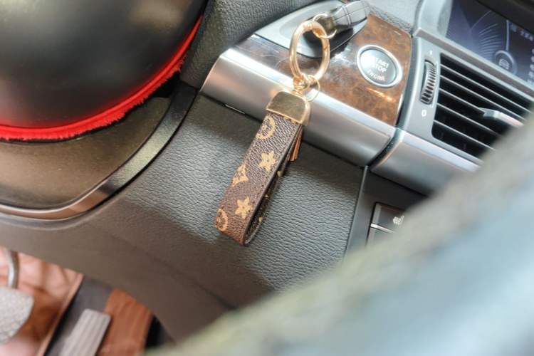 Used BMW X5  Vehicle Key