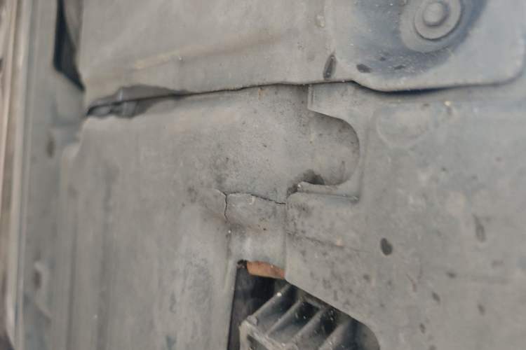 Used BMW X5 2013 xDrive35i Leading Model Chassis Front Left