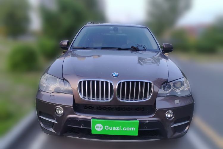Used BMW X5 2013 xDrive35i Leading Model Front