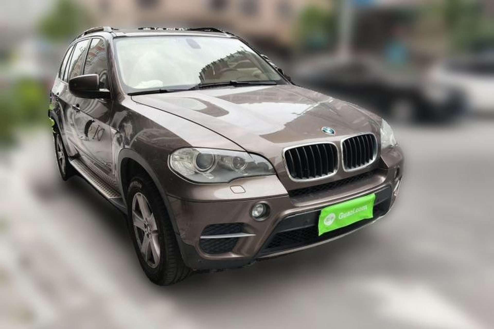 Used BMW X5 2013 xDrive35i Leading Model Front Right 45 Deg