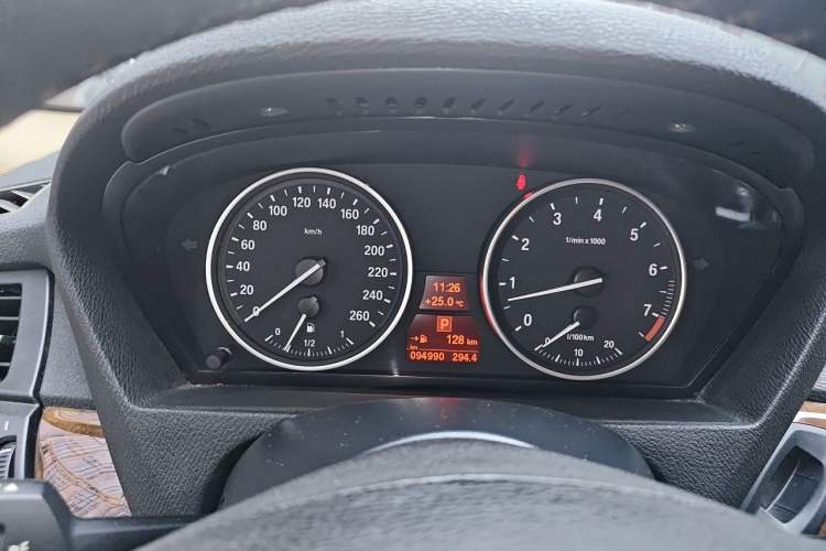 Used BMW X5 2013 xDrive35i Luxury Model Instrument Cluster