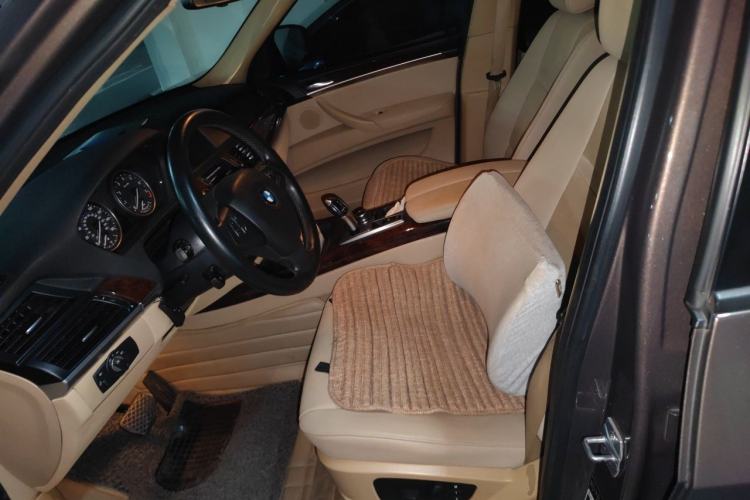 Used BMW X5 2013 xDrive35i Leading Model Left Front Seat