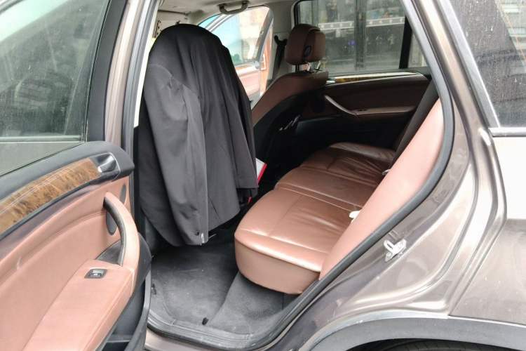 Used BMW X5 2013 xDrive35i Leading Model Left Rear Seat