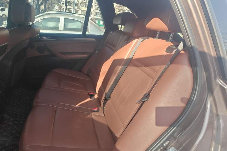 Used BMW X5 2013 xDrive35i Luxury Edition Left Rear Seat