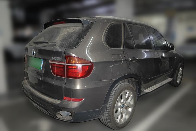Used BMW X5 2013 xDrive35i Leading Model Rear Right 45 Deg