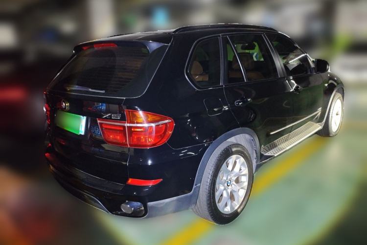 Used BMW X5  Rear Right 45 Deg