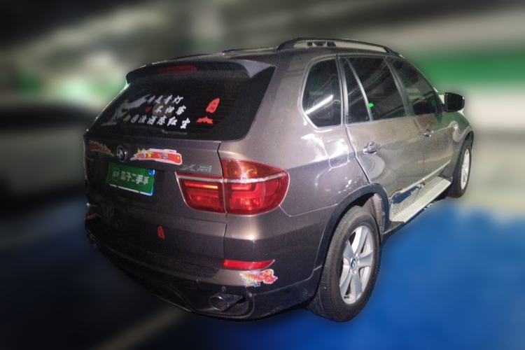 Used BMW X5 2013 xDrive35i Leading Model Rear Right 45 Deg