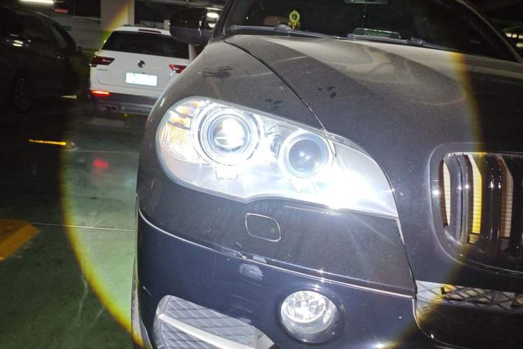 Used BMW X5  Right Front Headlight
