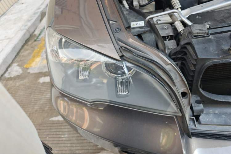 Used BMW X5 2013 xDrive35i Leading Model Right Front Headlight