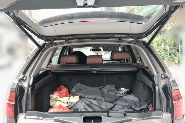 Used BMW X5 2013 xDrive35i Leading Model Trunk