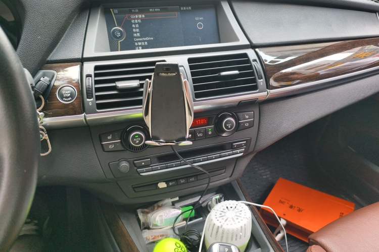 Used BMW X5 2013 xDrive35i Luxury Edition Audio And AC Panel
