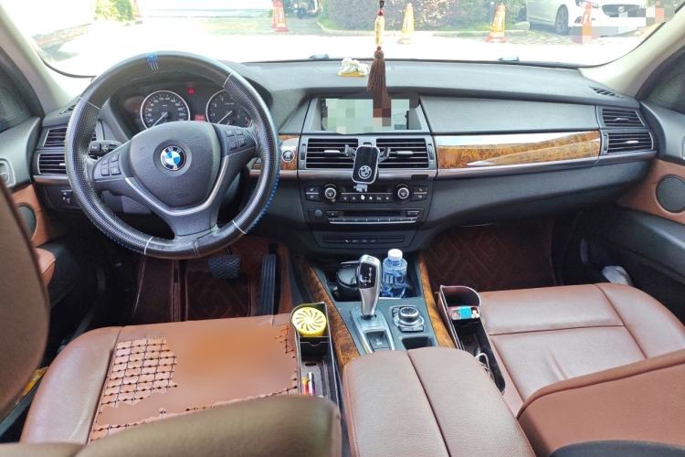 Used BMW X5 2013 xDrive35i Leading Model Center Console