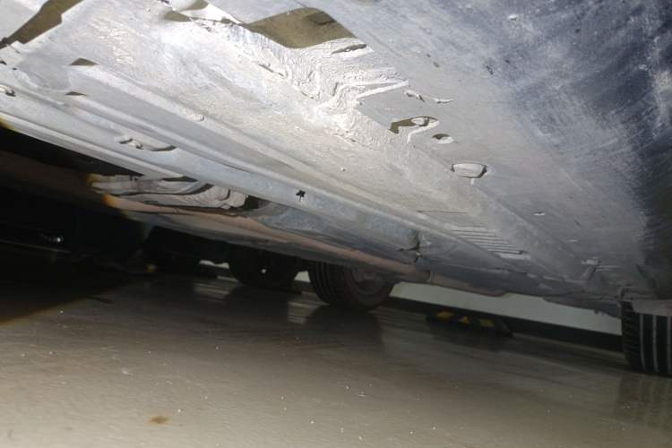Used BMW X5 2013 xDrive35i U.S. specification Chassis Front Left