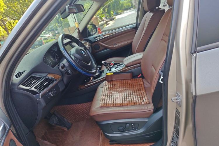 Used BMW X5 2013 xDrive35i Leading Model Left Front Seat