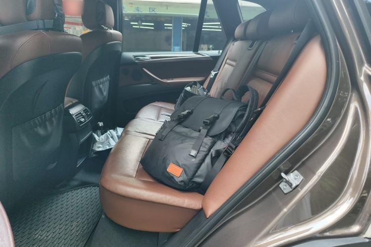 Used BMW X5 2013 xDrive35i Luxury Edition Left Rear Seat