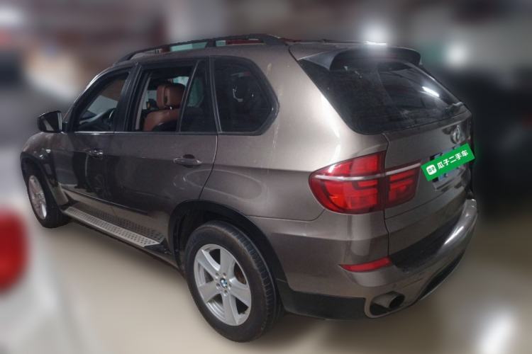 Used BMW X5 2013 xDrive35i U.S. specification Rear Left 45 Deg