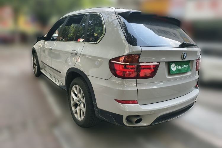 Used BMW X5 2013 xDrive35i Luxury Edition Rear Left 45 Deg