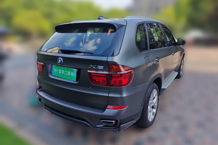 Used BMW X5 2013 xDrive35i Leading Model Rear Right 45 Deg