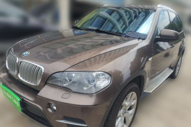 BMW X5 XDrive35i (imported), automatic, seven seats, luxury, 3.0T مستعملة