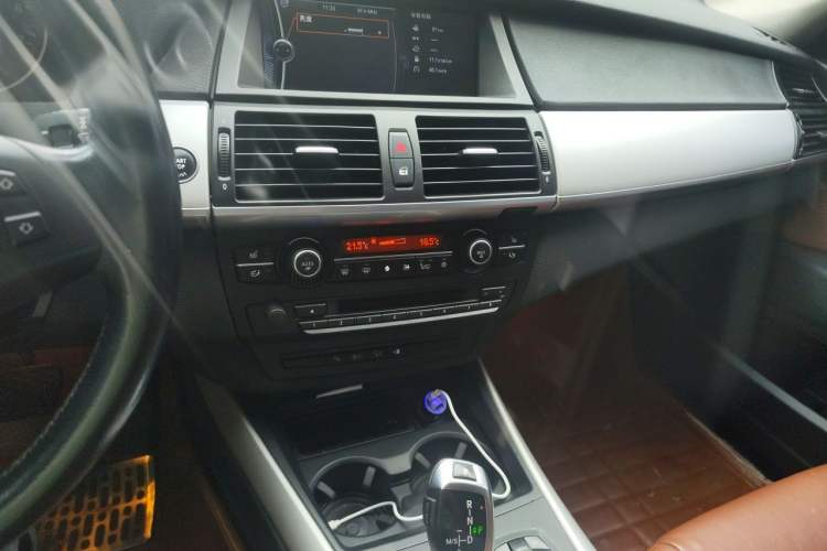 Used BMW X5 2013 xDrive35i Leading Model Audio And AC Panel