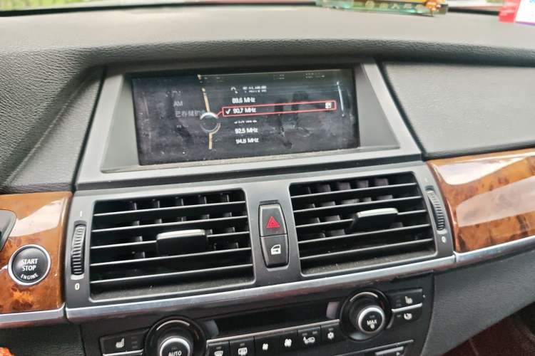 Used BMW X5 2013 xDrive35i U.S. specification Audio And AC Panel