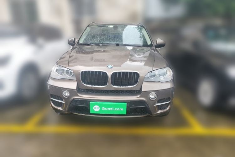 Used BMW X5 2013 xDrive35i Leading Model Front