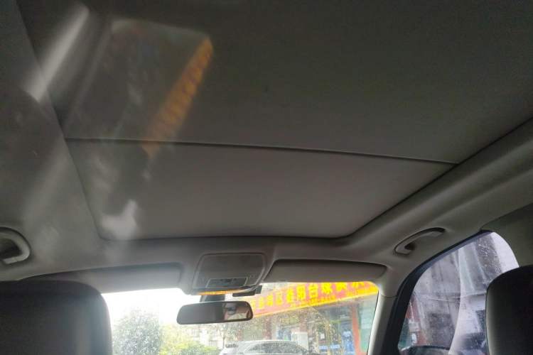 Used BMW X5 2013 xDrive35i Leading Model Headliner