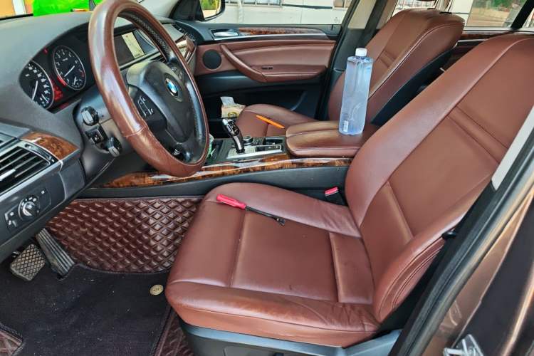 Used BMW X5 2013 xDrive35i Leading Model Left Front Seat