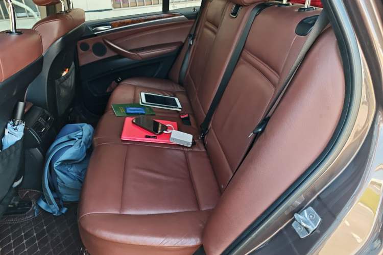Used BMW X5 2013 xDrive35i Leading Model Left Rear Seat