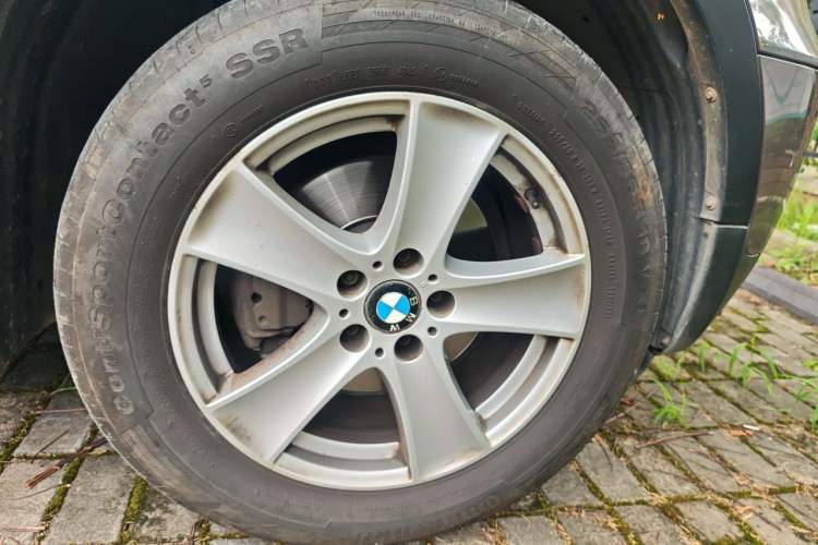 Used BMW X5 2013 xDrive35i U.S. specification Right Front Wheel Hub