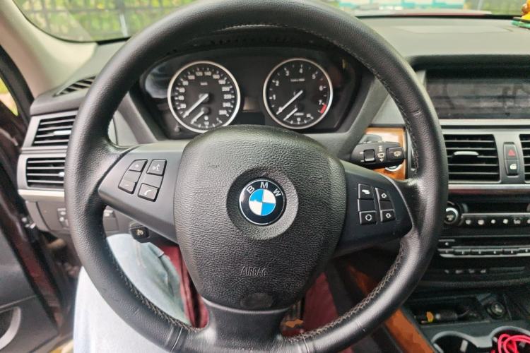 Used BMW X5 2013 xDrive35i U.S. specification Steering Wheel