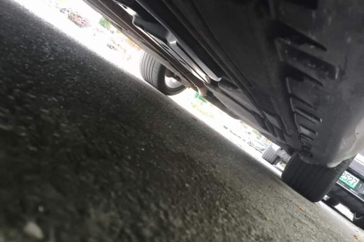 Used BMW X5  Chassis Front Left
