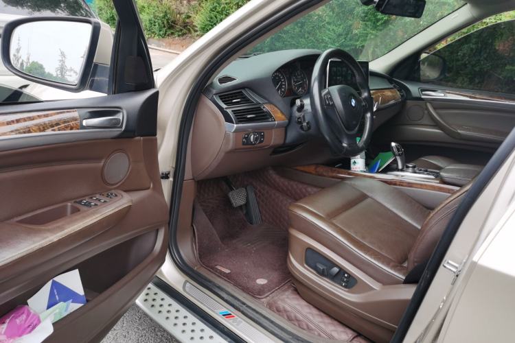 Used BMW X5 2013 xDrive35i Luxury Model Driver Seat