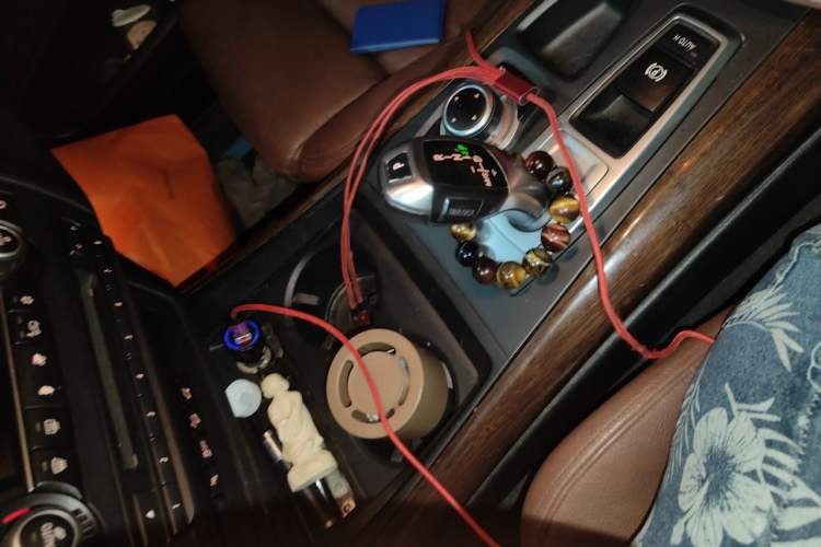 Used BMW X5 2013 xDrive35i Luxury Edition Gear Lever