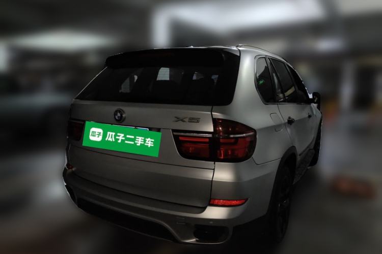 Used BMW X5 2013 xDrive35i Luxury Edition Rear Right 45 Deg
