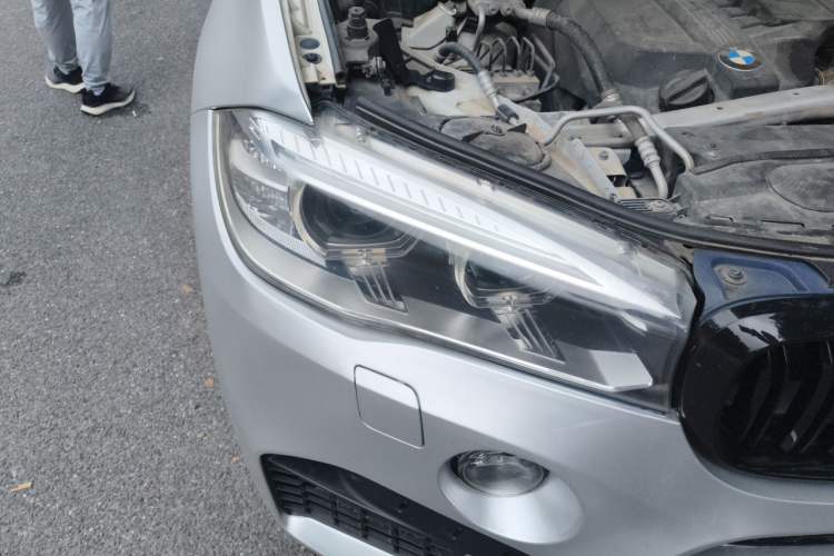 Used BMW X5  Right Front Headlight