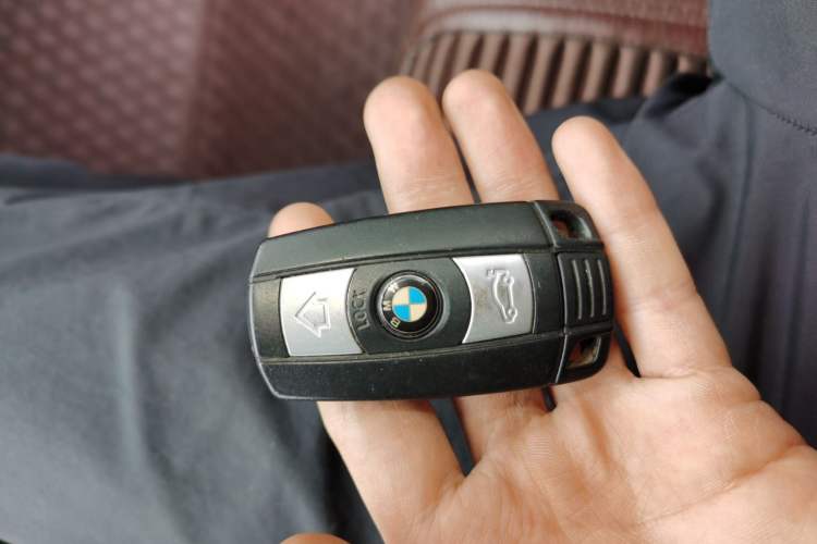 Used BMW X5 2013 xDrive35i Luxury Model Vehicle Key